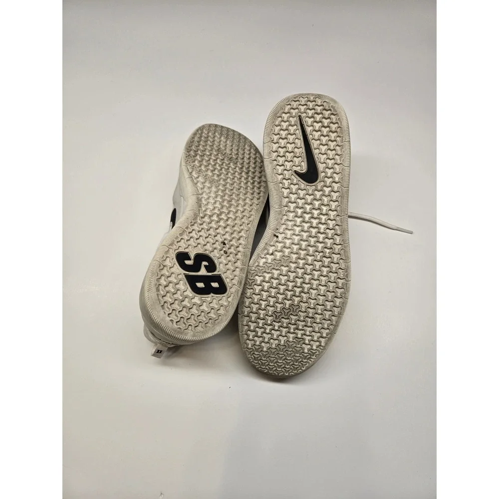 Nike SB Nyjah Free 2 Skate Shoes Mens 10.5 White BV2078-100 Signature Sneakers